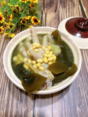 Ungual soup of chicken of kelp soya bean - the practice measure of full collagen 1