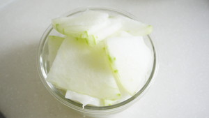 Delicacy of soup of wax gourd ham must drop brow! practice measure 1