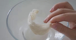 The practice measure of the bird's nest of rock candy red jujube that stew 1