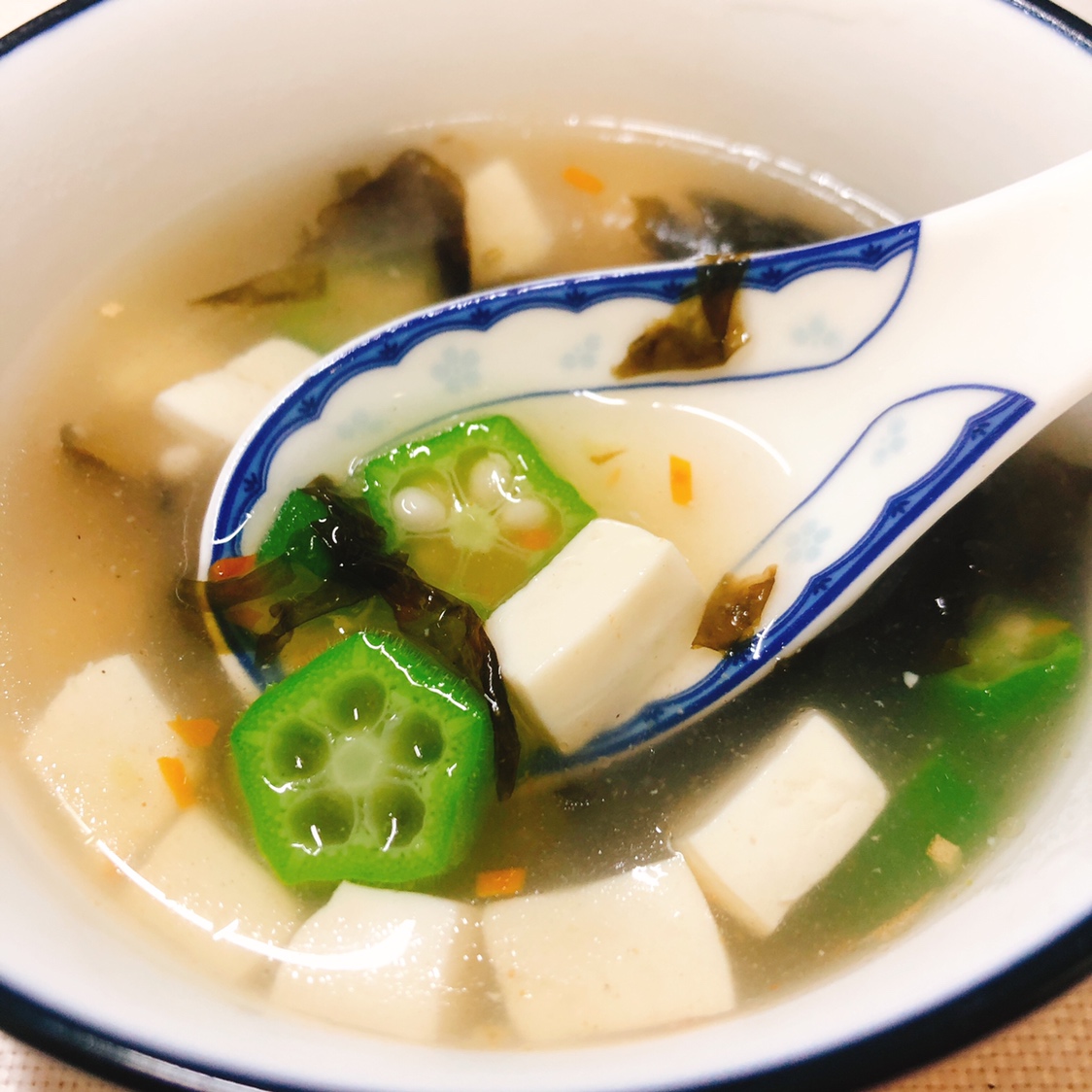 ？  〜アベルモスクの豆腐のスープは、いくつかのフーより滑りやすい方法を返します