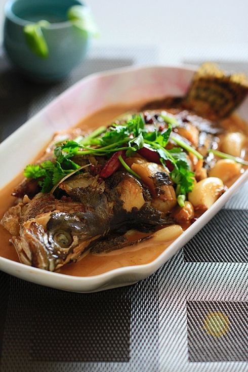 
The practice of fish of braise in soy sauce of the daily life of a family, how is fish of braise in soy sauce of the daily life of a family done delicious