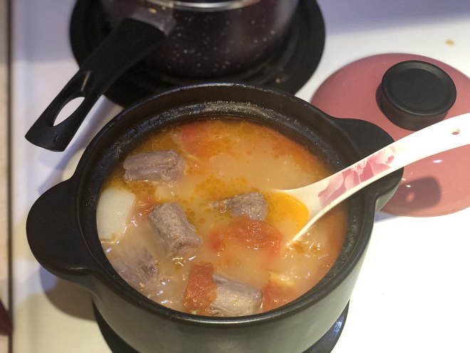 
The practice of potato tomato oxtail soup