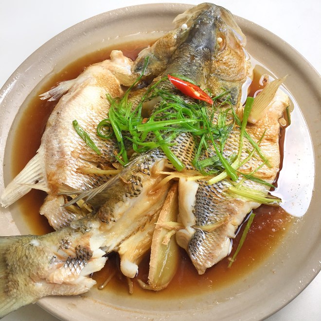
The practice of steamed weever, how is steamed weever done delicious