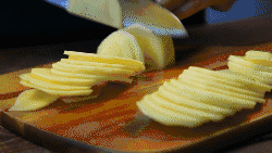 Have a bright kitchen | The practice measure of sweet hot potato chips 1