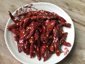 Chili oil- - the practice measure with delicate habit-forming 4