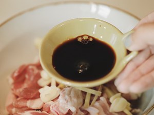 本物を超えましたか？  ？ パン版がステーキ肉を焼くためのクイックワーカーHanのタイプを超える練習対策4 