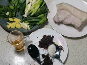 Xiaobaiが本物の料理人の肉を再び揚げるという練習の尺度1