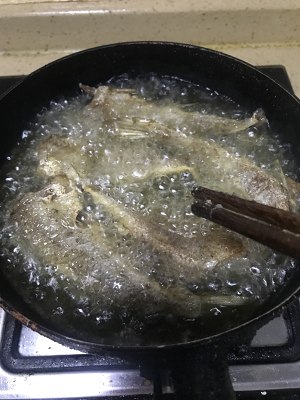 The practice measure of sweet-and-sour yellow croaker 3