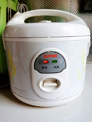 The practice measure that exceeds rice cooker of quick worker report to bake chestnut 4