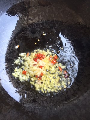 The practice measure that the leek of dish of Tiger mammy the daily life of a family burns duck blood 7