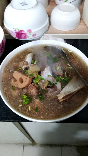 The practice measure of soup of chop of lotus lotus root 4