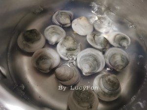 Clam stews an egg / the practice measure of evaporate egg 2