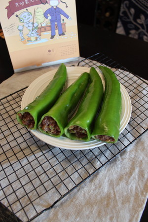 Issue meal meat and fish dishes- - the practice measure of flesh of green pepper wine 2