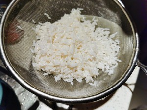 満たされるように、超シンプルな真珠の実践尺度は丸い食物の塊2