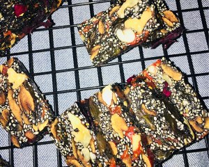 黒ゴマ9の栄養の泣き声のケーキへの実践的な対策
