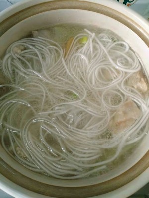 The practice measure of hotpot of boiled in clear soup of Ningxia the daily life of a family 6