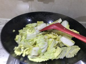 The practice measure that exceeds quick worker Chinese cabbage to fry bacon 5