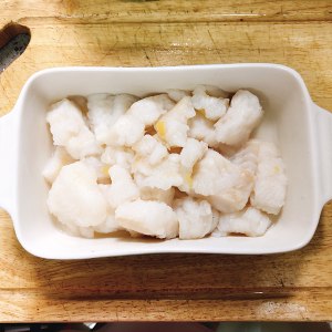 Fish of sweet Ba Sha of any of several hot spice plants (dragon benefit fish) practice measure 6
