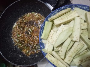 Super- soft exceed aubergine of Chengdu of garlic of go with rice (microwave oven ten minutes) practice measure 4