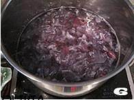 The practice measure of a thick soup of violet potato tremella 6
