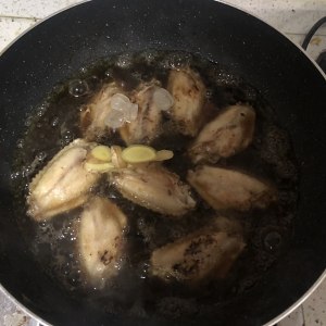 The practice measure of wing of chicken of quick worker coke 6