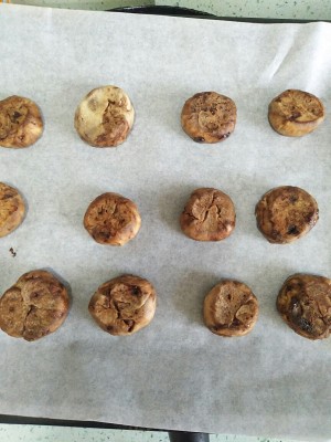 The practice measure of baked wheaten cake of domestic edition candy 11