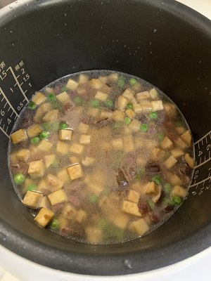 バオの食事の〜の香guの里taroのソーセージのシチューの食事の実践対策 冬の日の暖かい胃6 