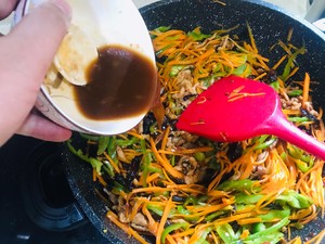 検索しなかったため、この機能は[豚肉の甘い千切り肉]ひっくり返そうとする100の処方箋です。 練習対策13 