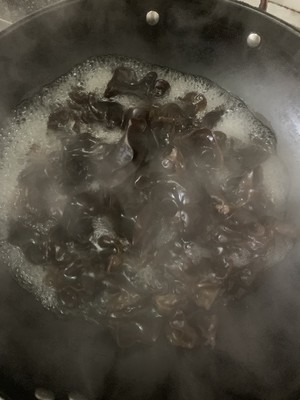 3つのペースで食欲をそそる真菌3になることを教えてくれる実習尺度