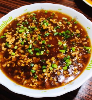 The practice measure of a thick soup of ground meat egg 6