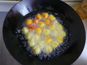 The practice measure of pachyrhizus a round mass of food 4