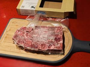 ~ of bead of black peppery beef is compensatory and high grade the practice measure of albumen 2