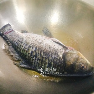 醤油0煮込みのフナの魚の練習法3