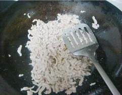 The practice measure of Beijing sauce shredded meat 4