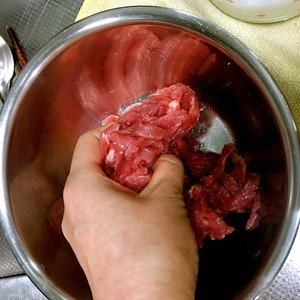 柔らかい牛肉をフライする方法7