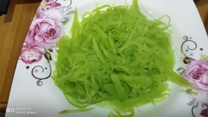Silk of lettuce of cold and dressed with sause (dinner reducing weight) practice measure 4