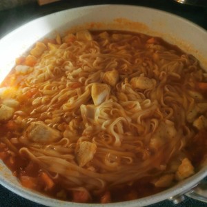The practice measure of noodles in soup of fish of tomato Ba Sha 7