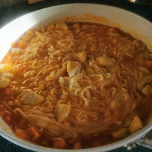 トマトバシャ7の魚のスープの麺の実習 