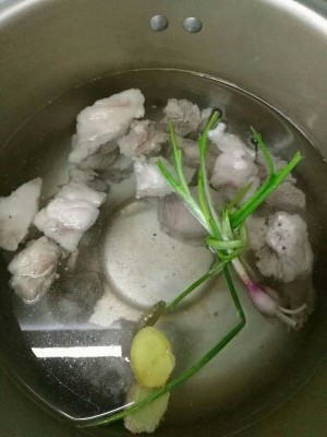 The practice measure of hotpot of boiled in clear soup of Ningxia the daily life of a family 3
