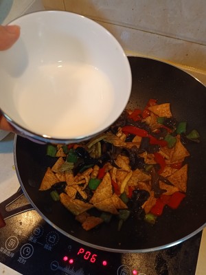 誰もがこの豆腐を家族の日常生活、おいしいZご飯の練習法10  