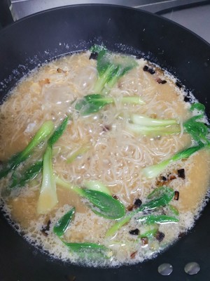 スープ7の温かい麺の練習尺度