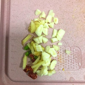 The practice measure of garlic evaporate aubergine 3
