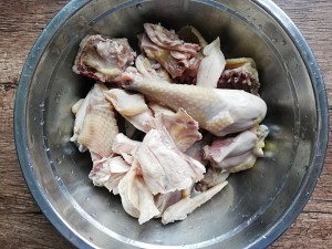 After the Beginning of Autumn, this soup stews the child to drink more, delicacy is sweet nourishing, the child drinks the practice step with good body more 4