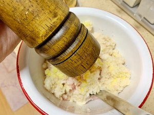 甘いものを使った蓮根のケーキを使った実践的な手段7