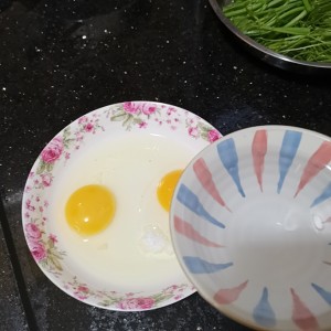 蒸発する水の卵 殻付きの新鮮なエビ、甘いスリップデリケート、0失敗、クイックワーカー皿4 