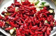 The practice measure of hot pepper chicken 12