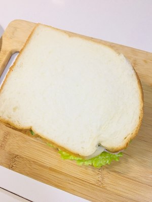 The practice measure of the sandwich that hand incomplete also meets 11