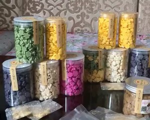 キャンディーの手入れなしで豆を溶かす豆を溶かす 最愛の人がすべての種類のフルーツフレーバー17 