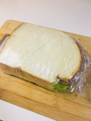 The practice measure of the sandwich that hand incomplete also meets 12