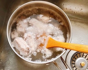 醤油の最も簡単な蒸し煮のチョップ ！  ！  ]練習対策4 